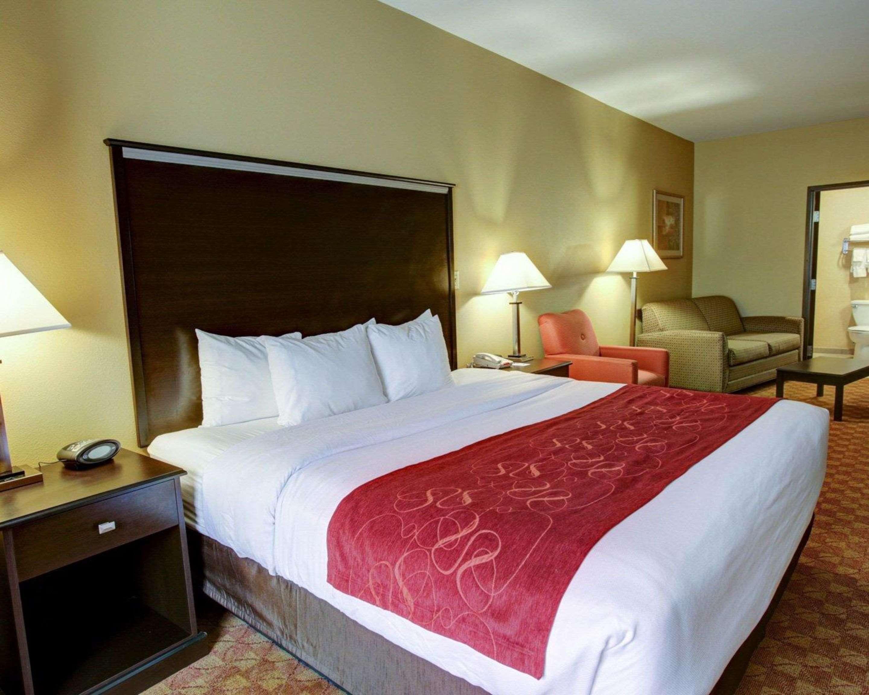Comfort Suites Old Town Spring Buitenkant foto