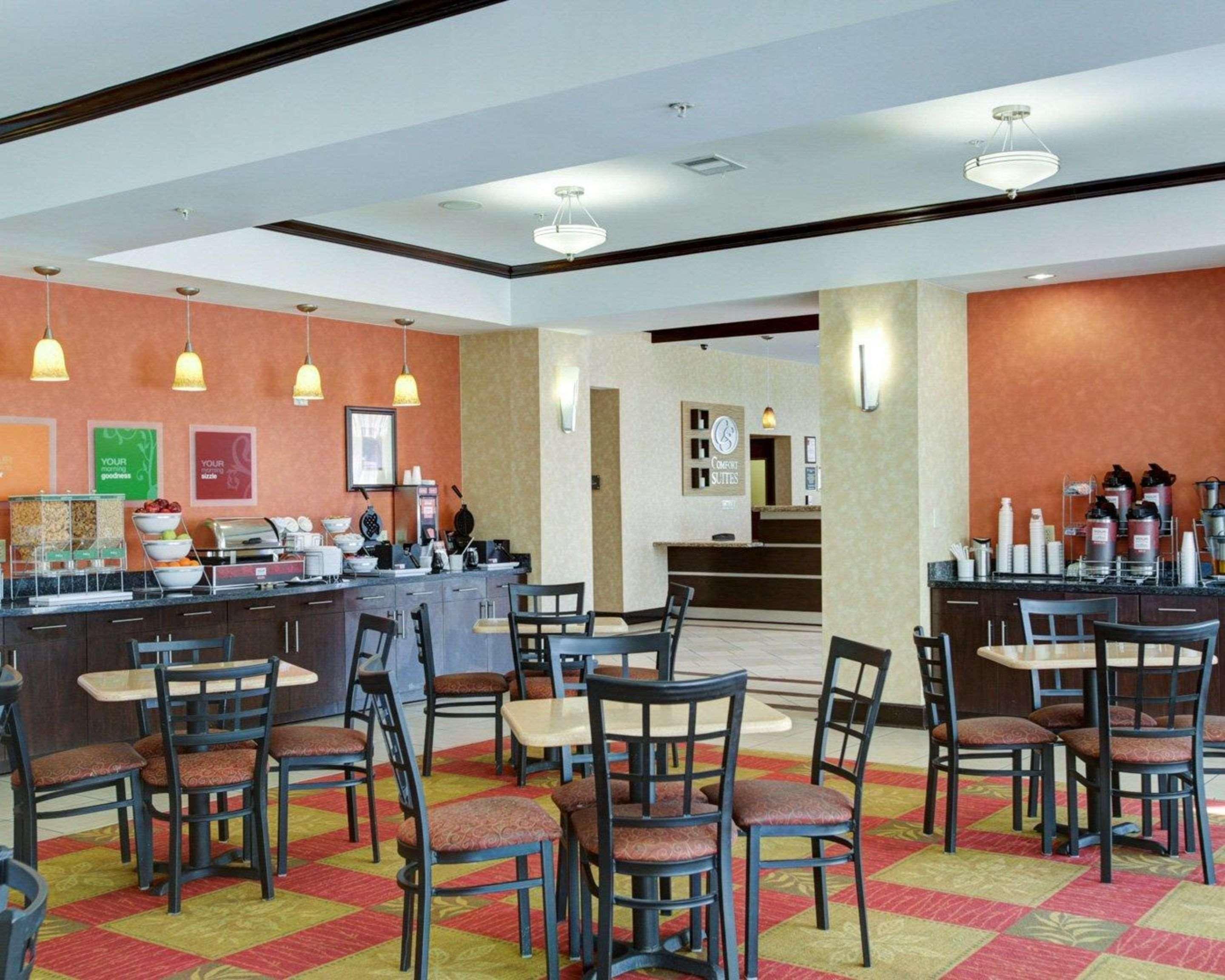 Comfort Suites Old Town Spring Buitenkant foto